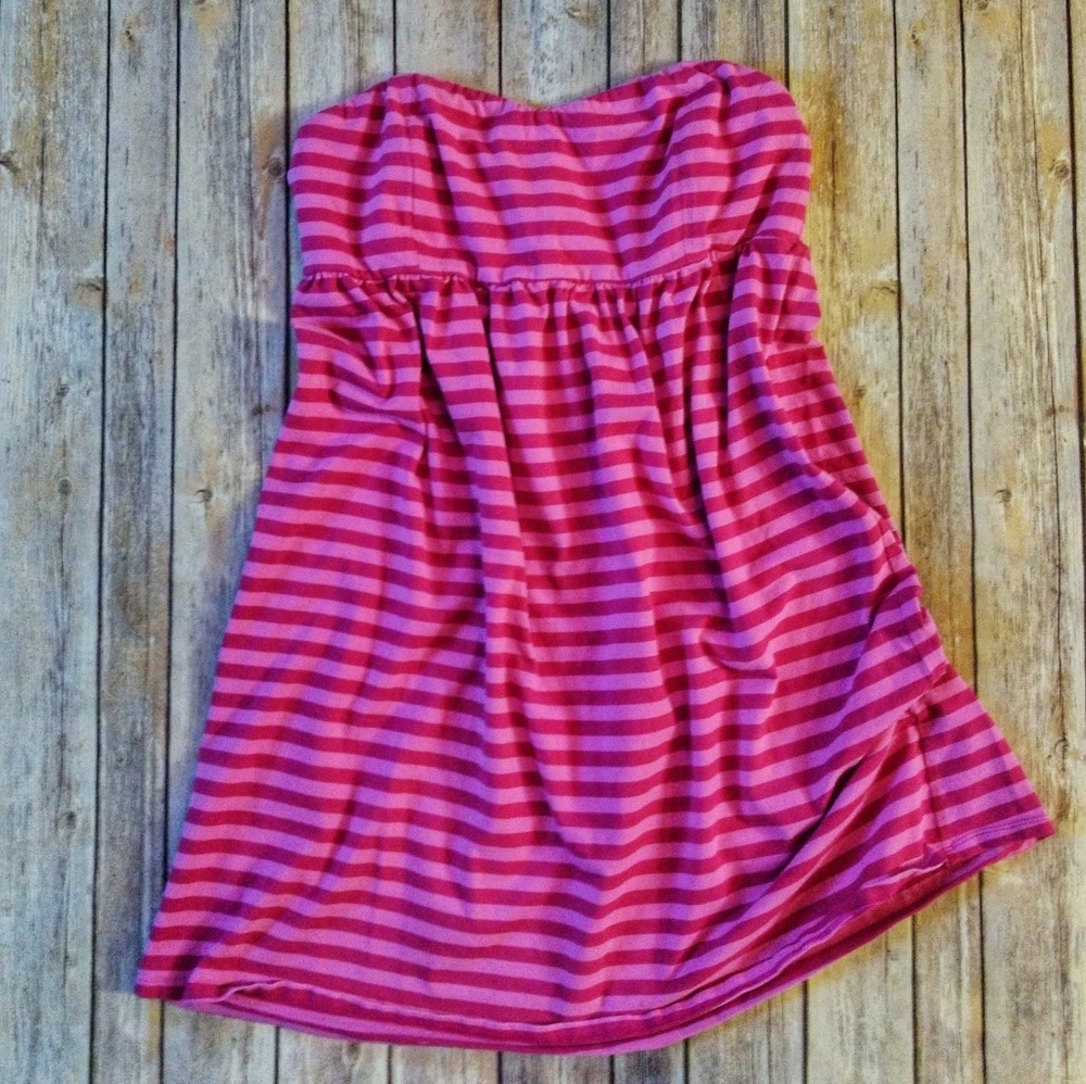 💸Torrid strapless baby doll top